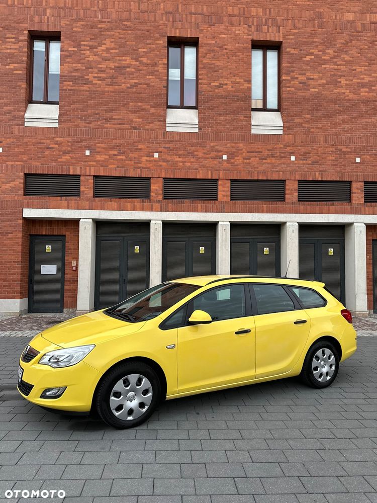 Opel Astra 1.4 EcoFLEX 150 Jahre - 16