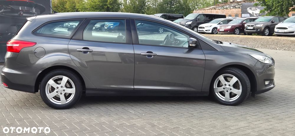 Ford Focus 1.5 EcoBoost STart-Stopp-System TITANIUM - 20