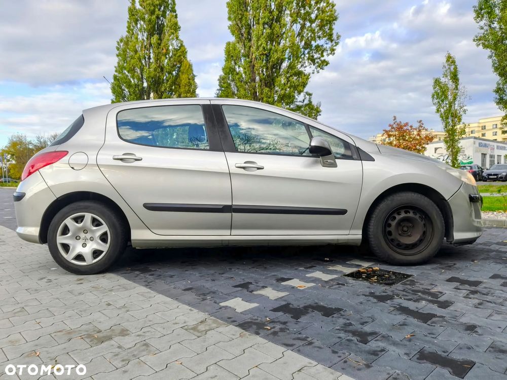 Peugeot 308 - 10