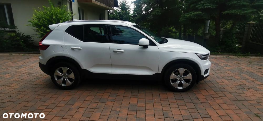 Volvo XC 40 D3 AWD Momentum - 5