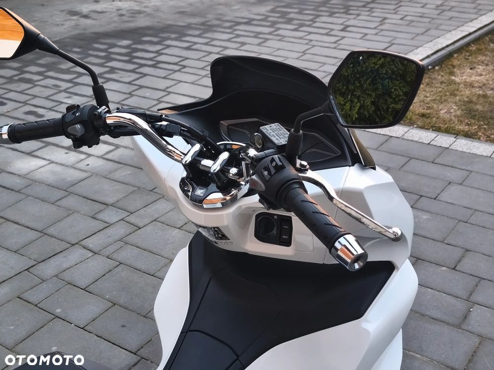Honda PCX - 11
