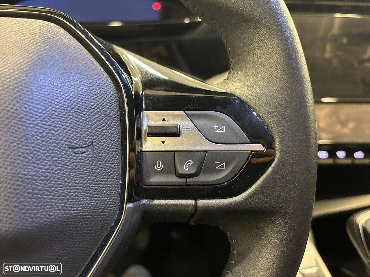 Peugeot 308 1.2 PureTech Allure - 21
