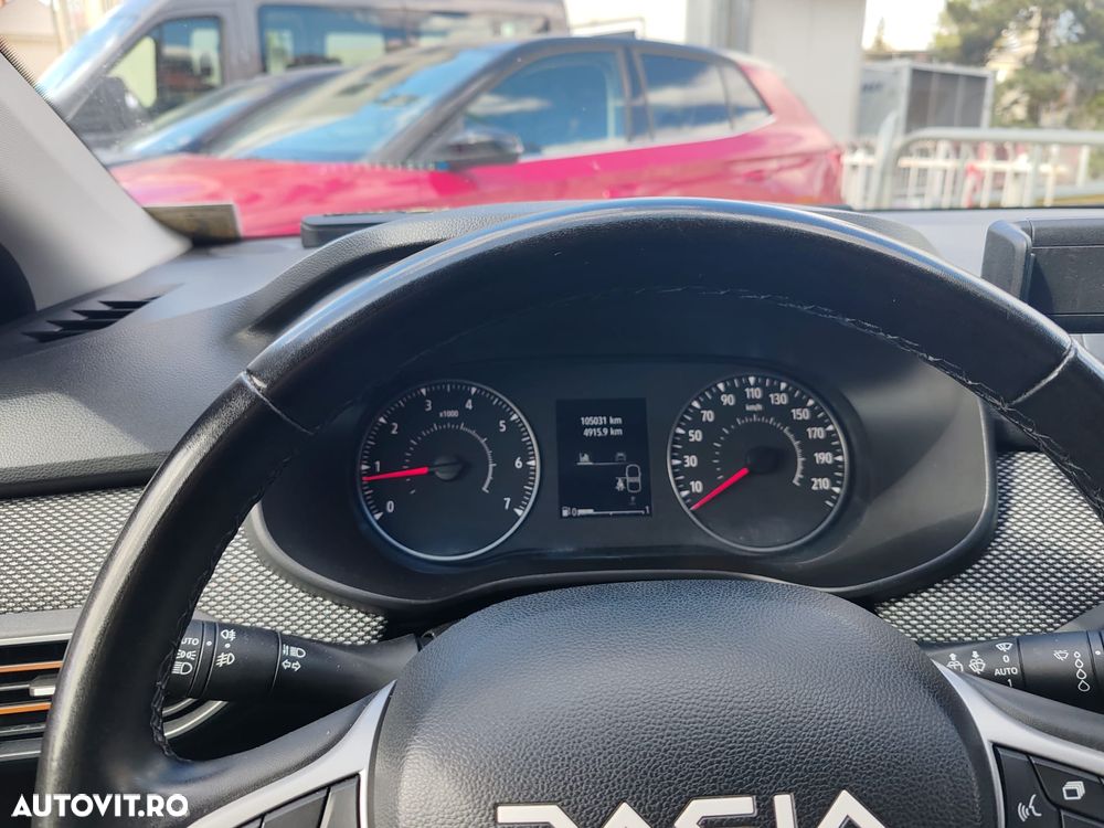 Dacia Sandero Stepway TCe 110 MT6 Expression - 9