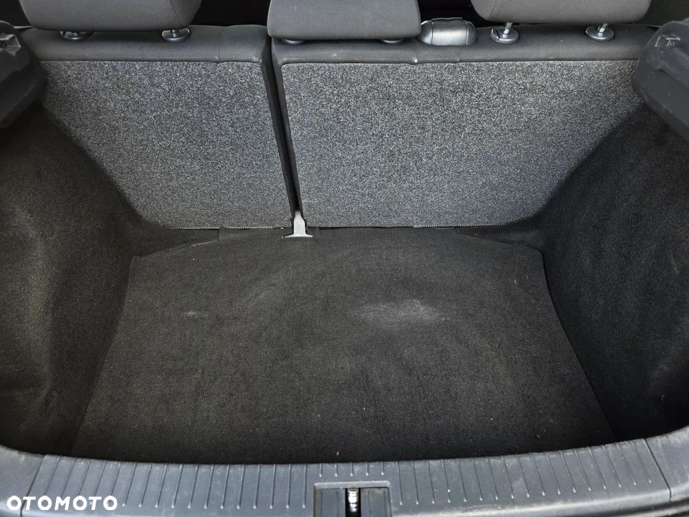Seat Ibiza 1.4 16V Stylance - 17