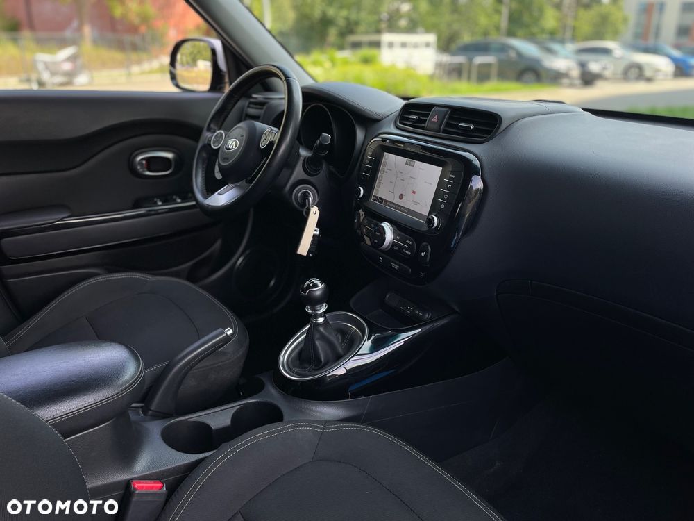 Kia Soul 1.6 CRDI XL - 12