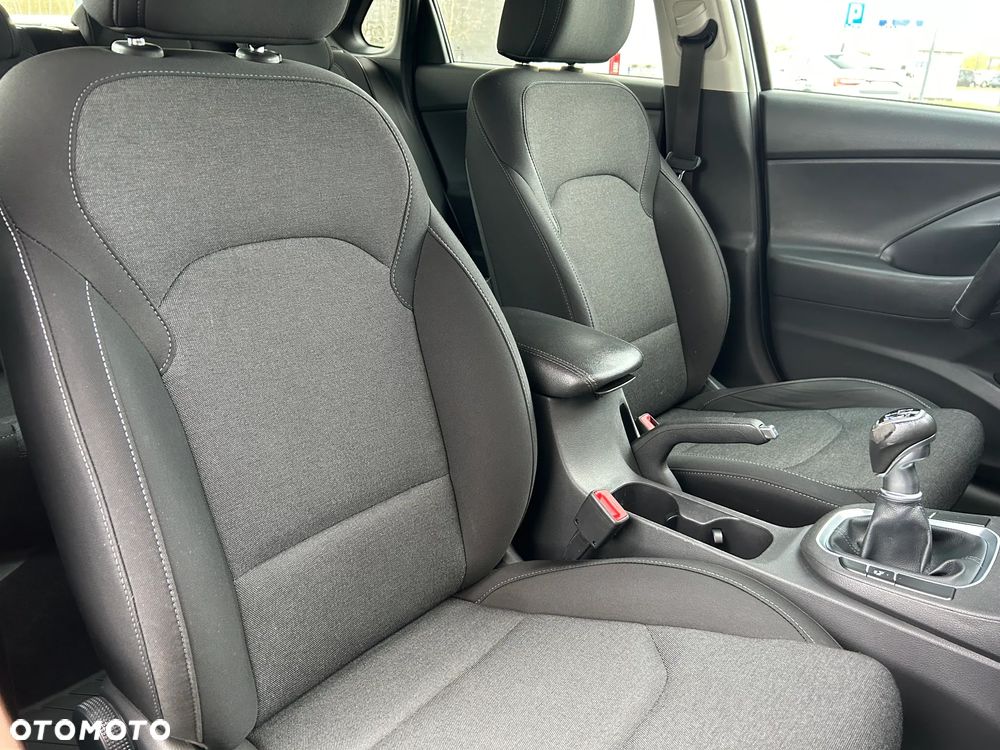 Hyundai i30 1.5 DPI Comfort - 19