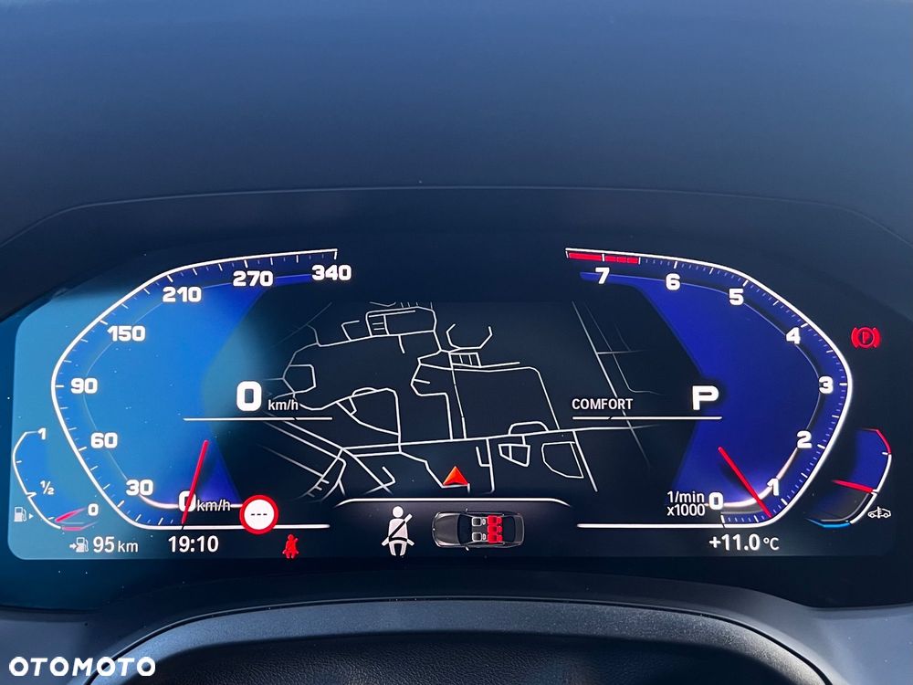 BMW Seria 3 330i xDrive M Sport sport - 20