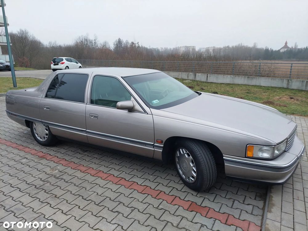 Cadillac Deville 4.6 DTS - 4