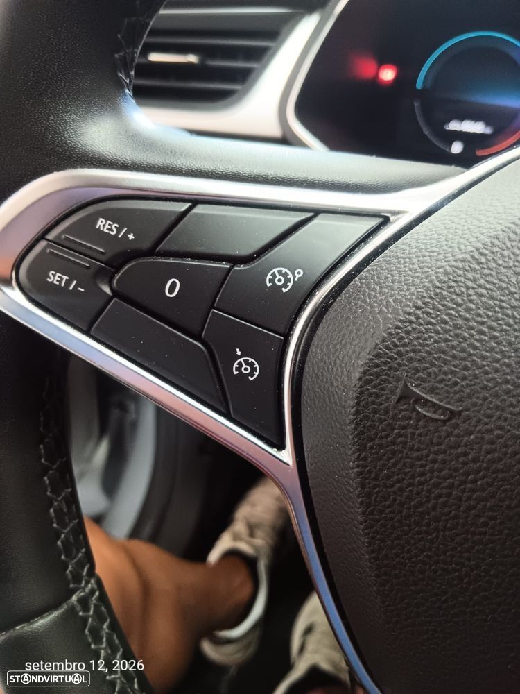 Renault Captur - 9
