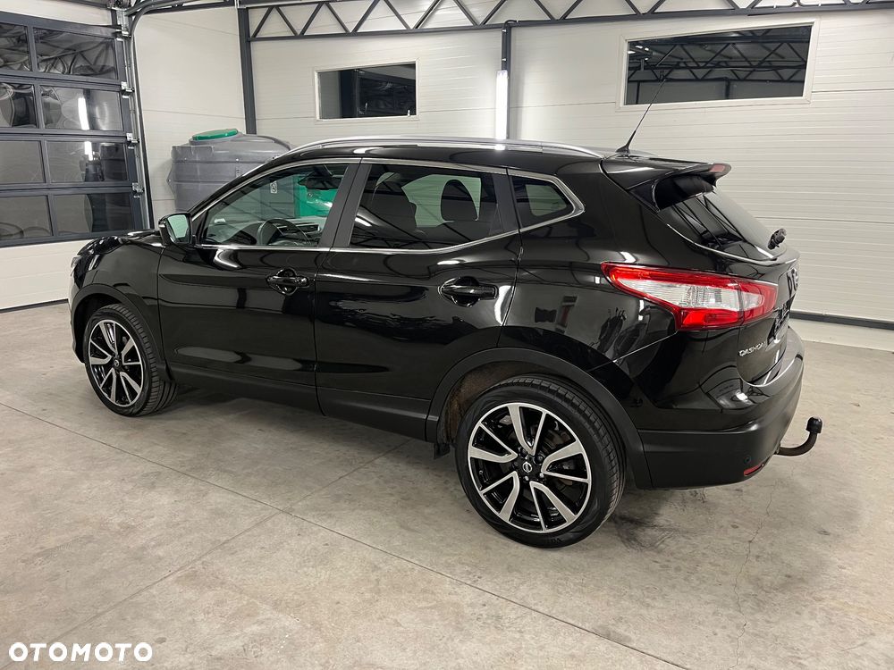 Nissan Qashqai 1.5 dCi Tekna+ - 5