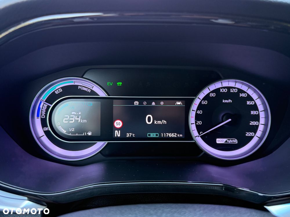 Kia Niro 1.6 GDI 2WD Vision - 23