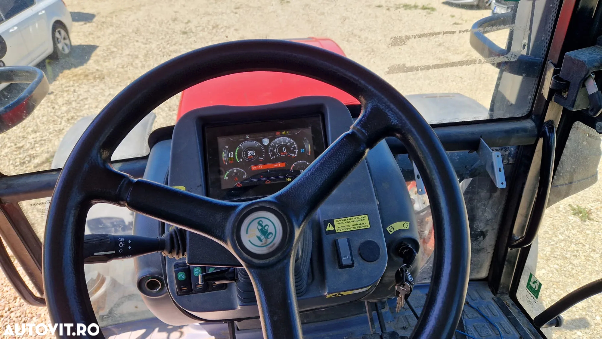 ARMATRAC 1254 LUX CRD4 TRACTOR AGRICOL - 37