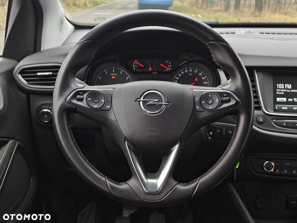 Opel Crossland X - 10