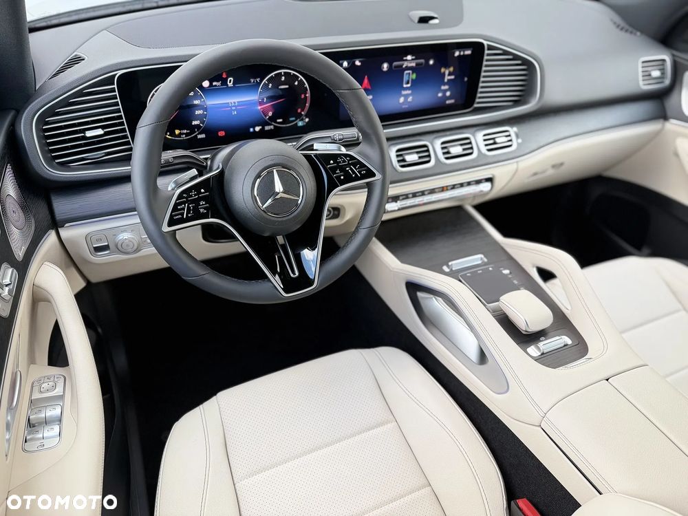 Mercedes-Benz GLE - 13
