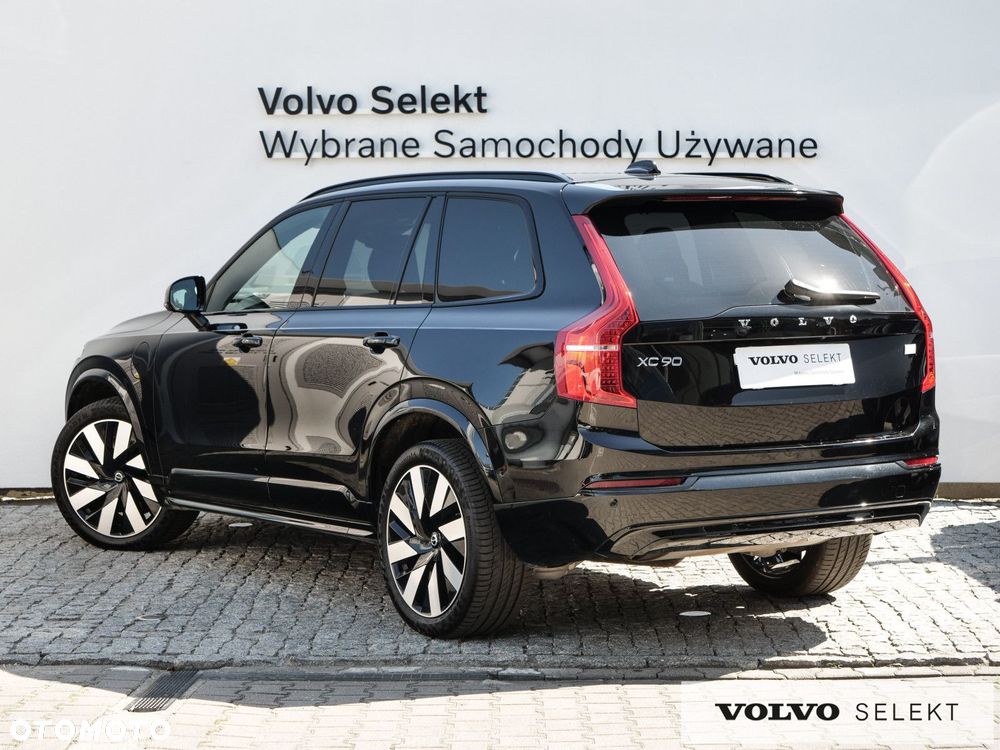 Volvo XC 90 - 7