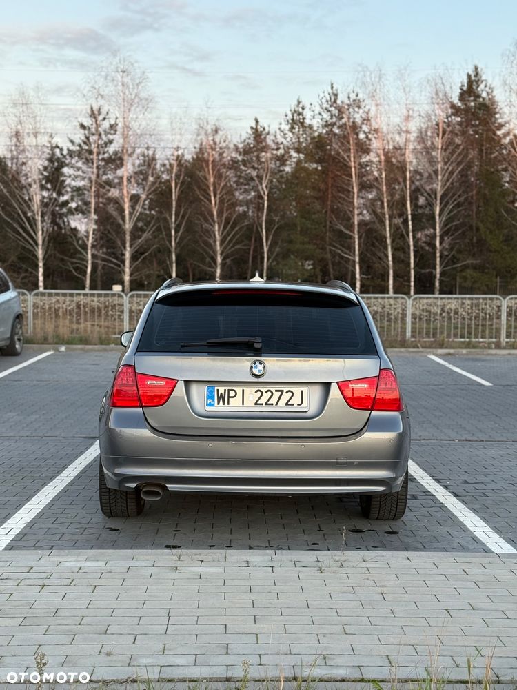 BMW Seria 3 318d - 6