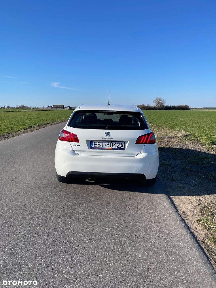 Peugeot 308 - 4