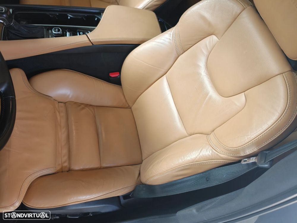 Volvo V90 2.0 D5 Inscription AWD Geartronic - 20