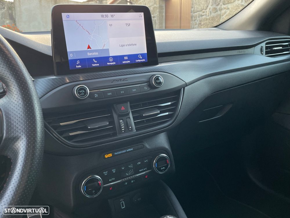 Ford Focus 1.0 EcoBoost ST-Line X - 7