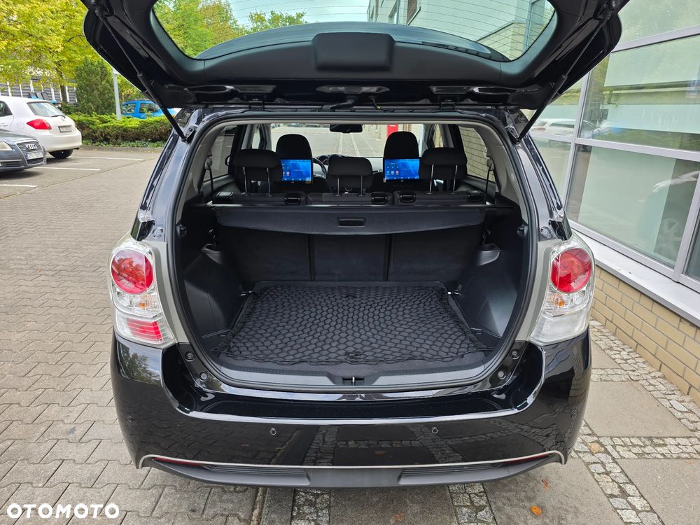 Toyota Verso - 12