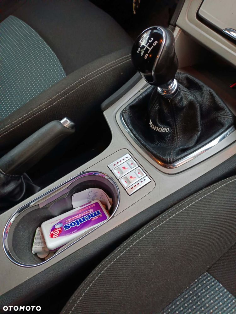 Ford Mondeo 2009 photo 2