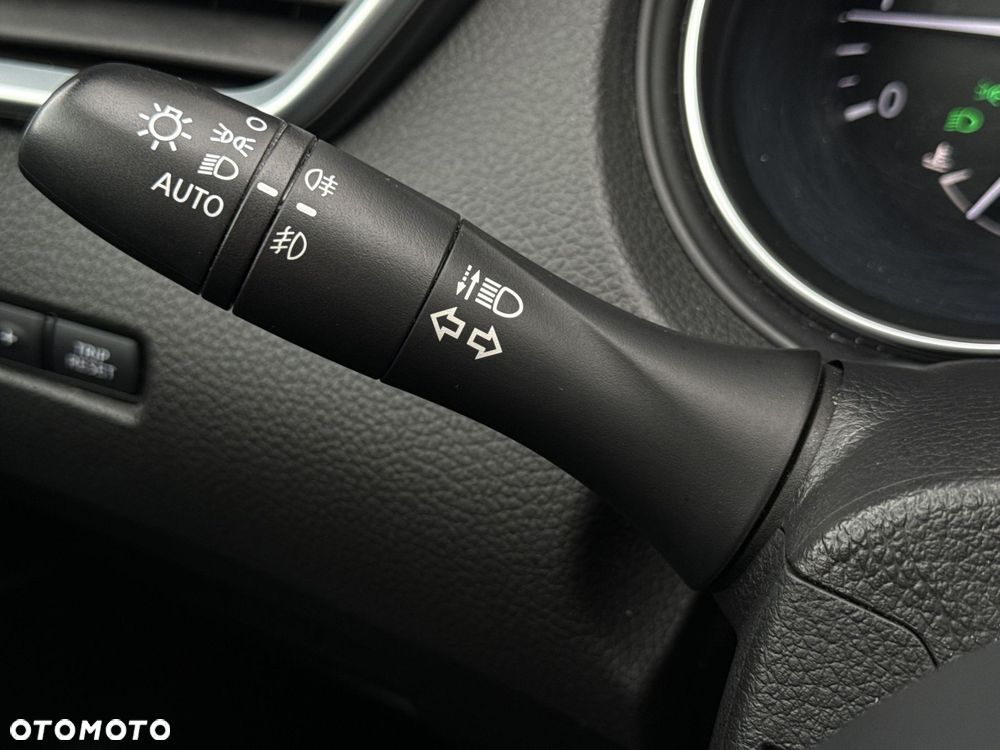 Nissan Qashqai 1.6 DIG-T N-Connecta - 28