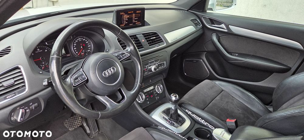 Audi Q3 2.0 TDI Quattro S tronic - 12