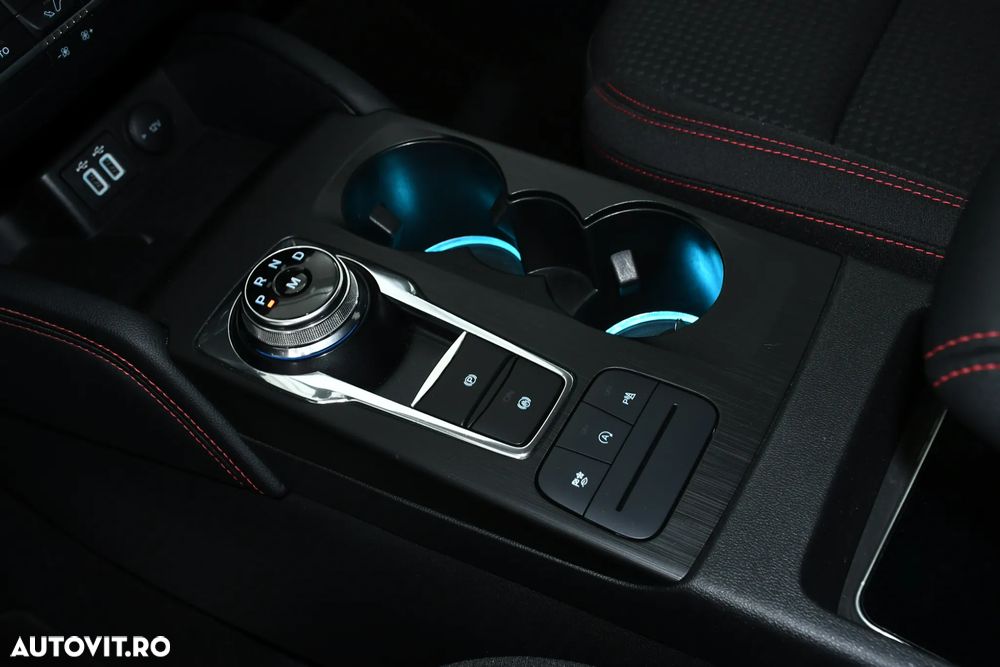 Ford Kuga 2.5 Duratec FHEV ST-LINE - 18