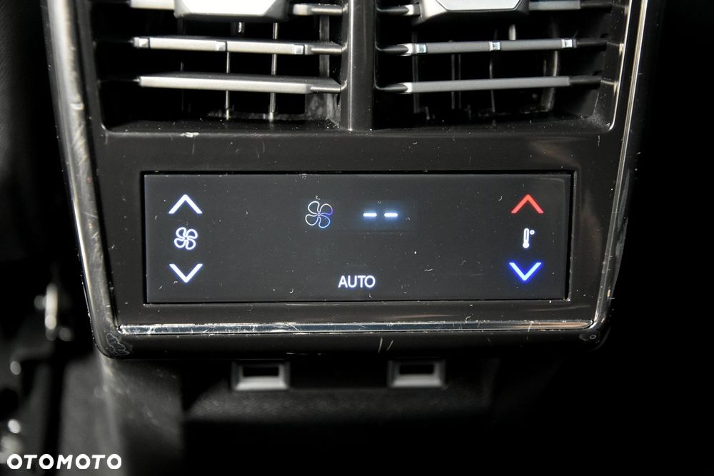 DS Automobiles DS 7 Crossback - 20