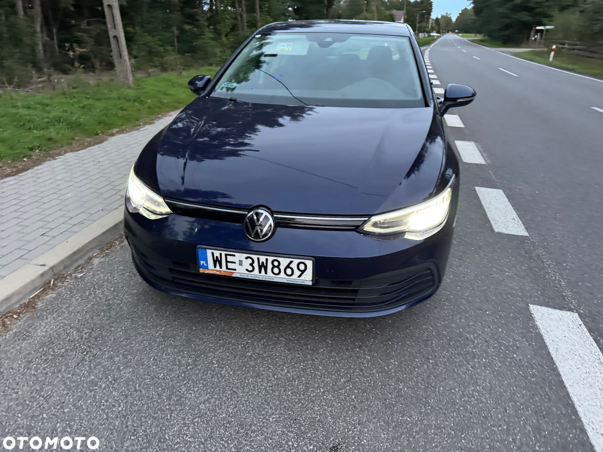 Volkswagen Golf VIII 1.5 TSI EVO Life - 3