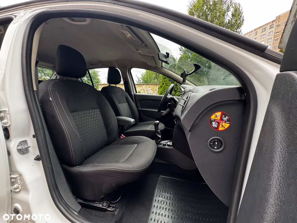 Dacia Sandero 1.2 16V Laureate - 25
