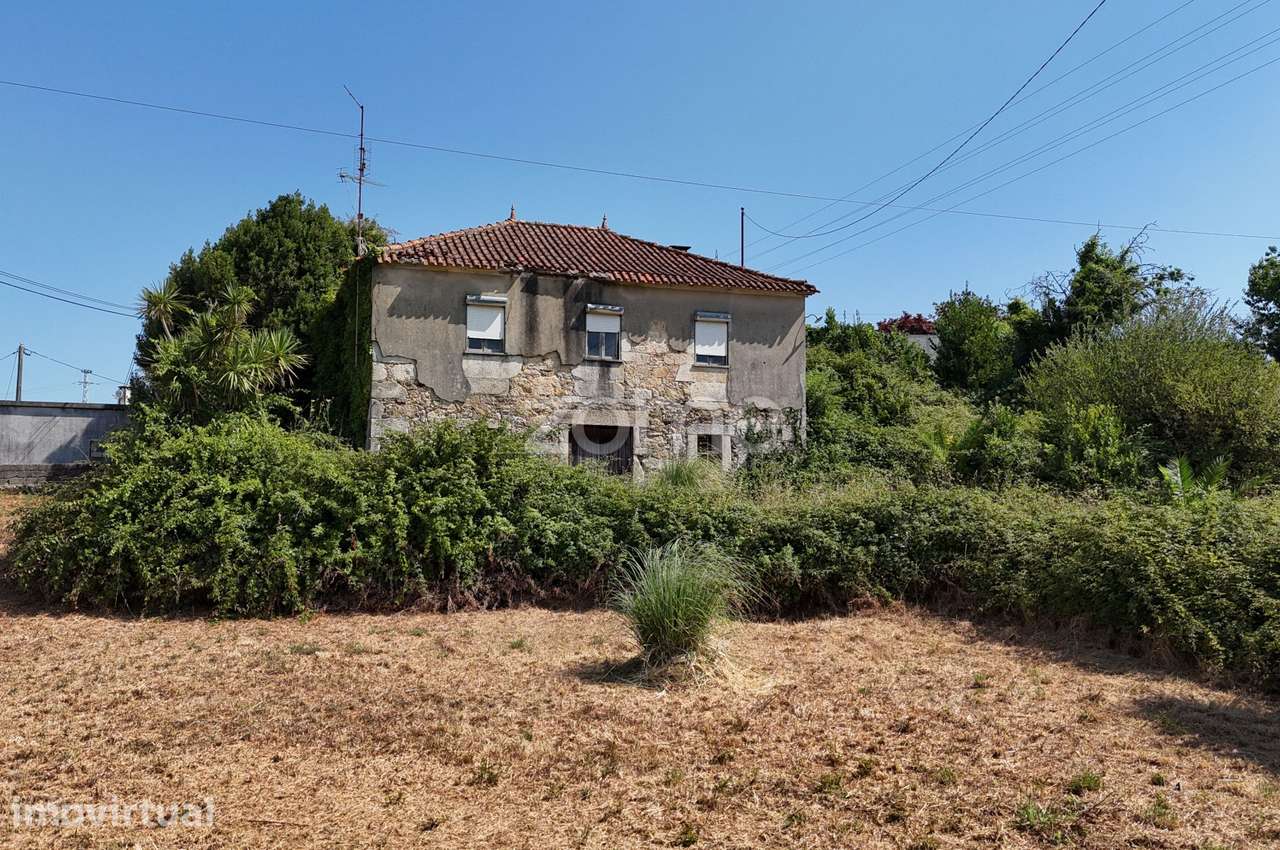 Terreno com Moradia para Recuperar – Areias, Barcelos - Grande imagem: 5/22