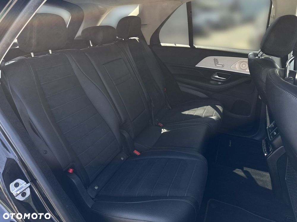 Mercedes-Benz GLE - 22