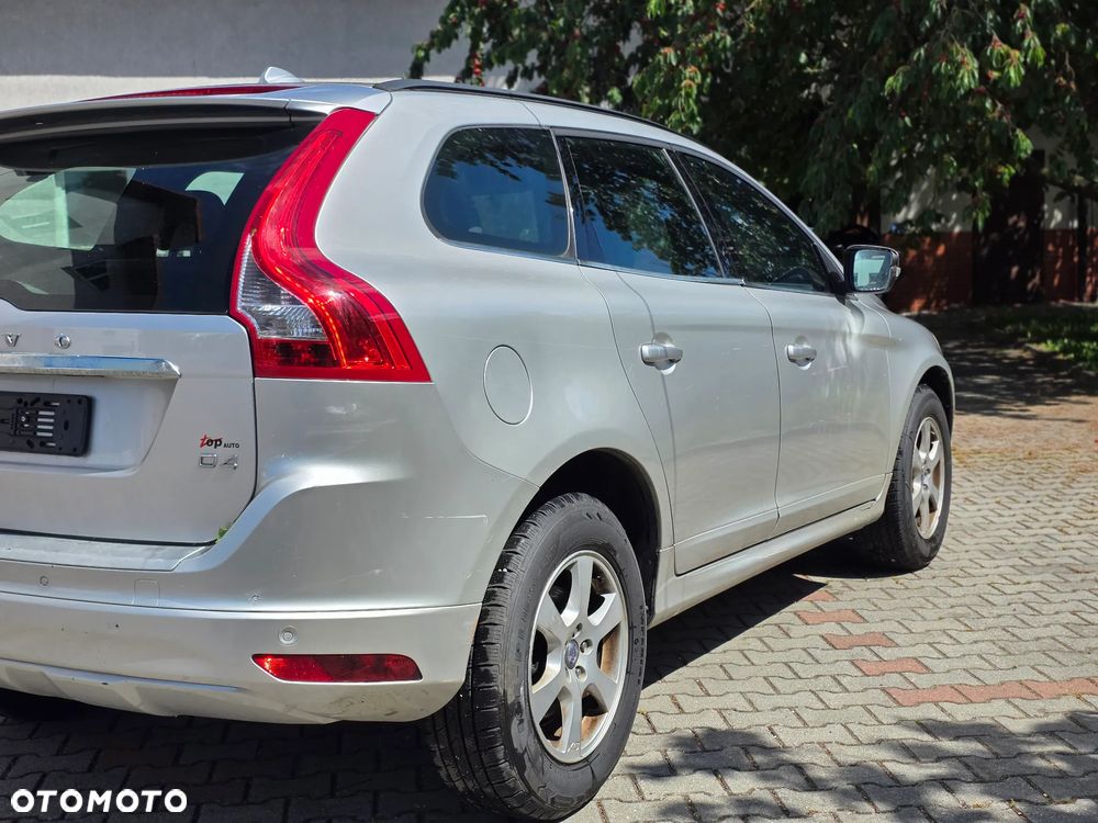 Volvo XC 60 D4 Geartronic Momentum - 7