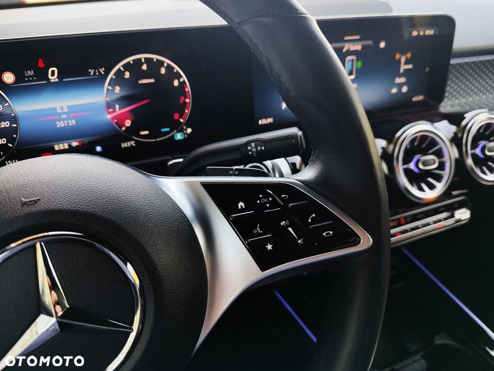 Mercedes-Benz GLB - 19