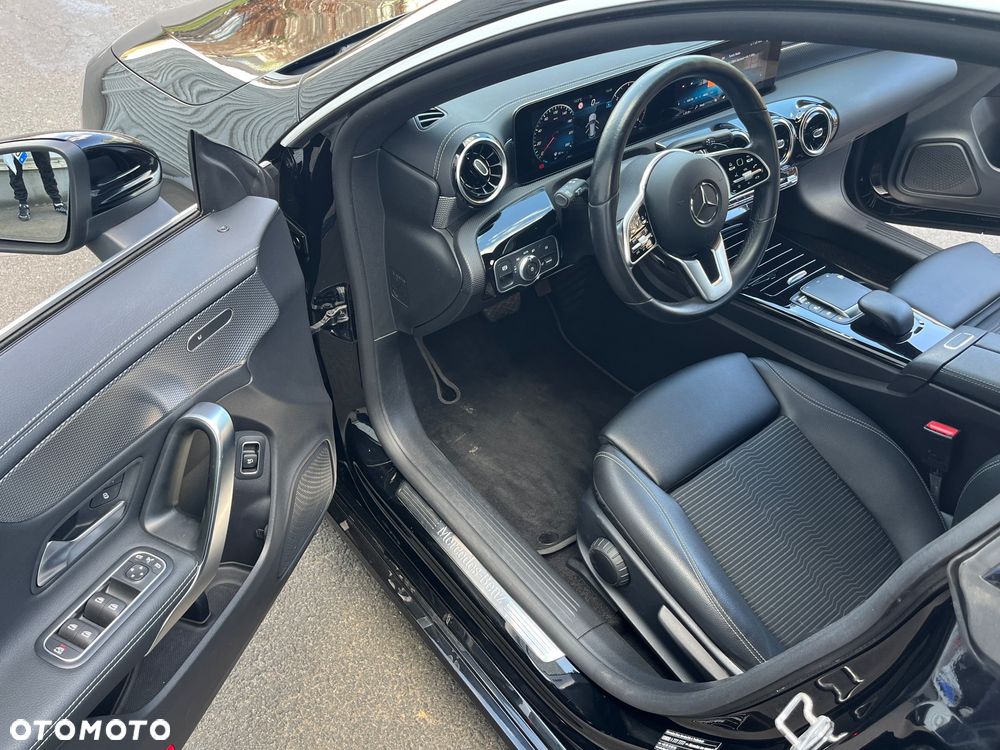 Mercedes-Benz CLA 220 d 8G-DCT - 19