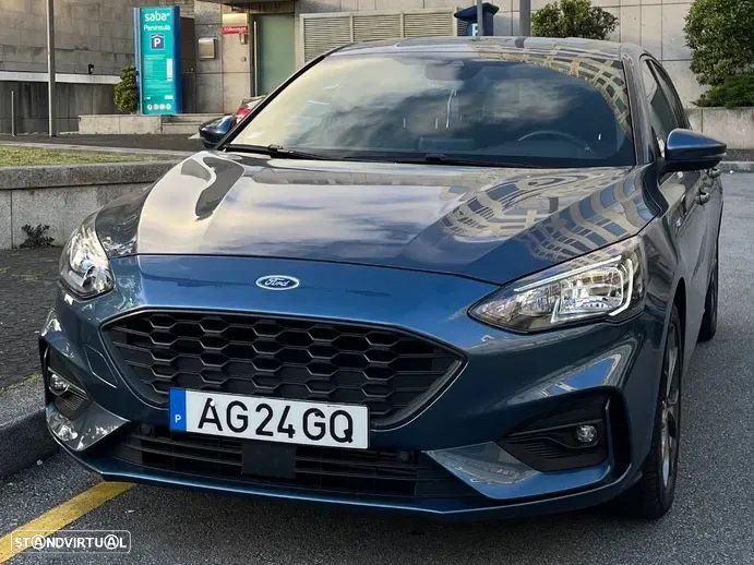 Ford Focus 1.0 EcoBoost MHEV ST-Line X - 5