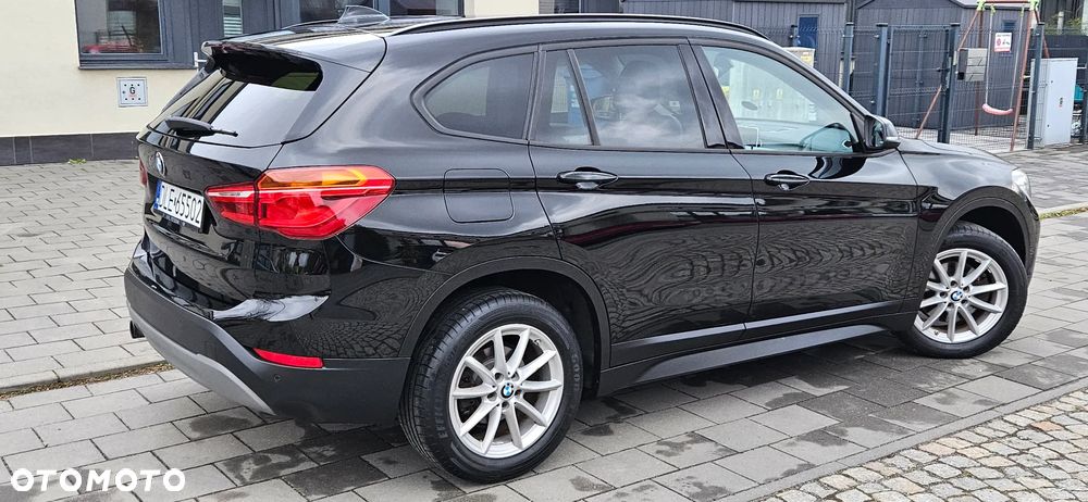 BMW X1 sDrive18i Advantage - 22