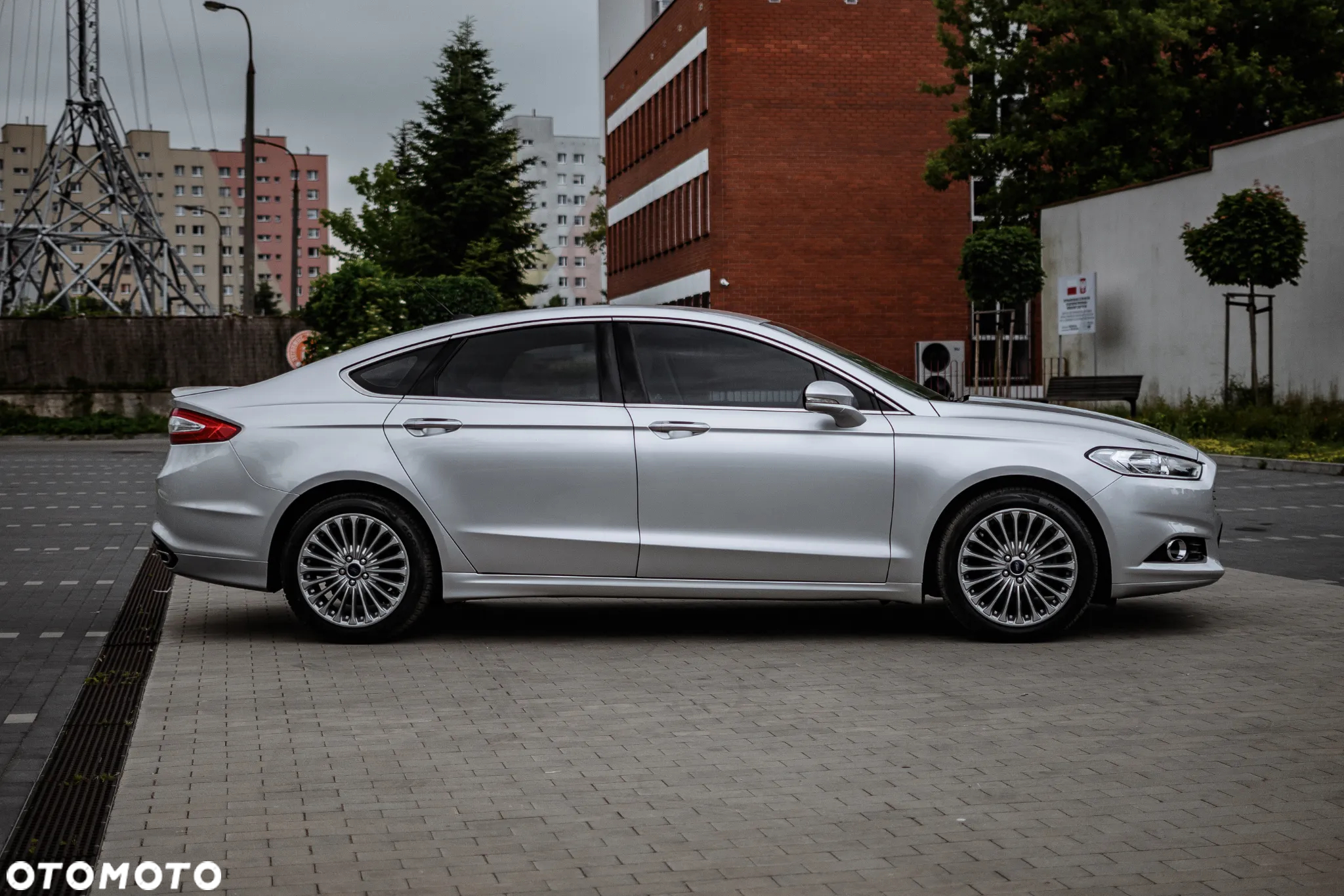 Ford Fusion 2.0 EcoBoost Titanium - 3
