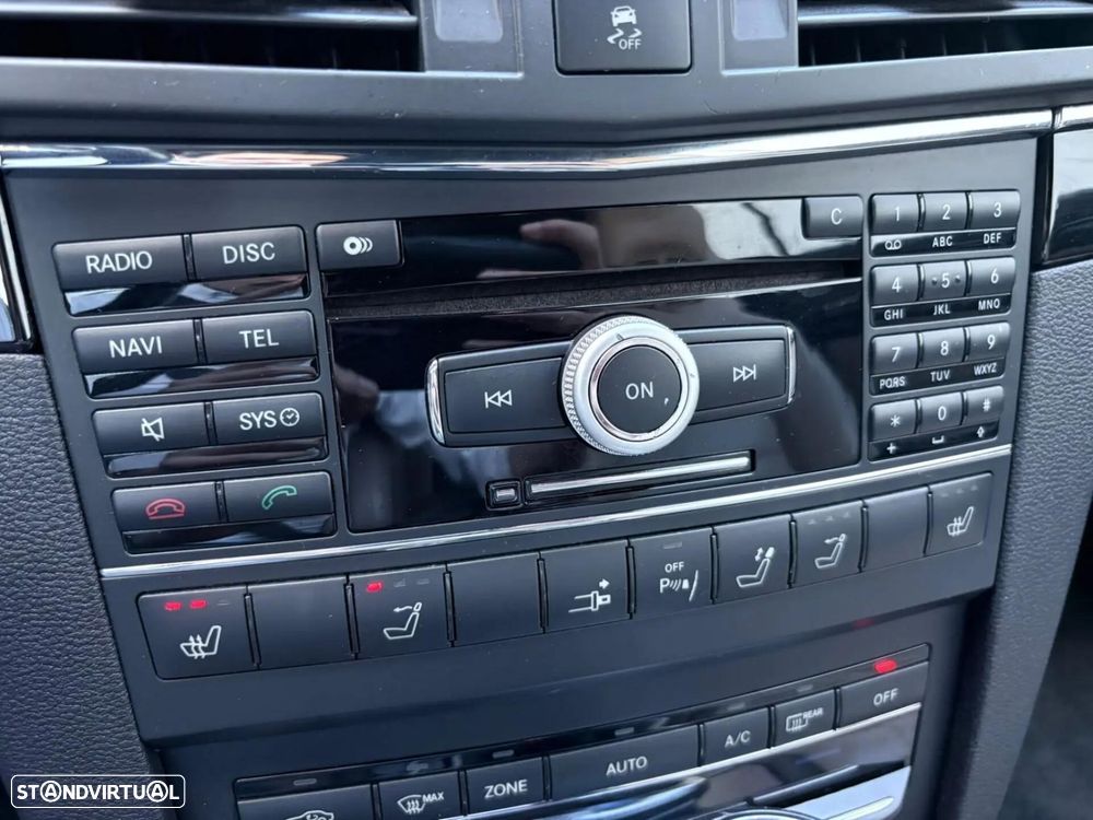 Mercedes-Benz E 350 CGi Avantgarde BlueEfficiency Auto - 50