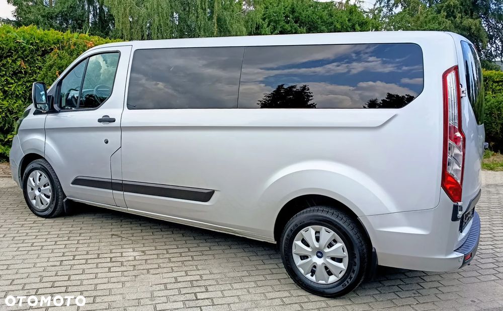 Ford Tourneo Custom 320 L2H1 VA Trend - 13