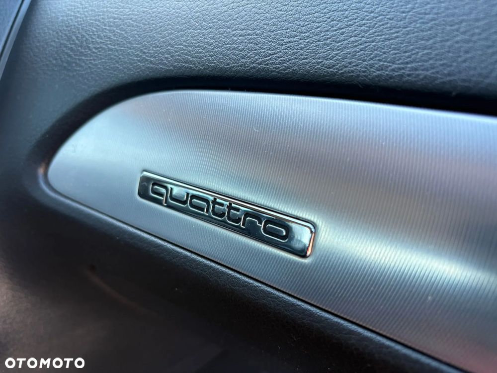 Audi A6 Avant 3.0 TDI DPF quattro tiptronic - 12
