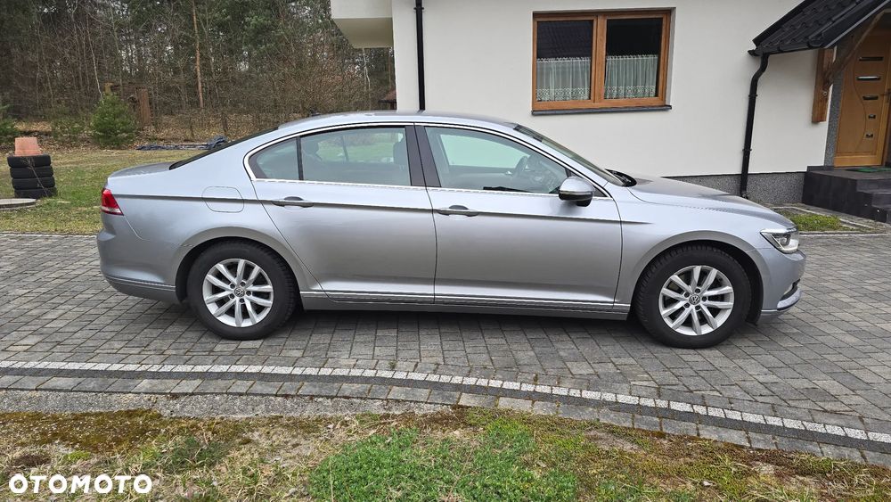 Volkswagen Passat 2.0 TDI SCR Comfortline - 6