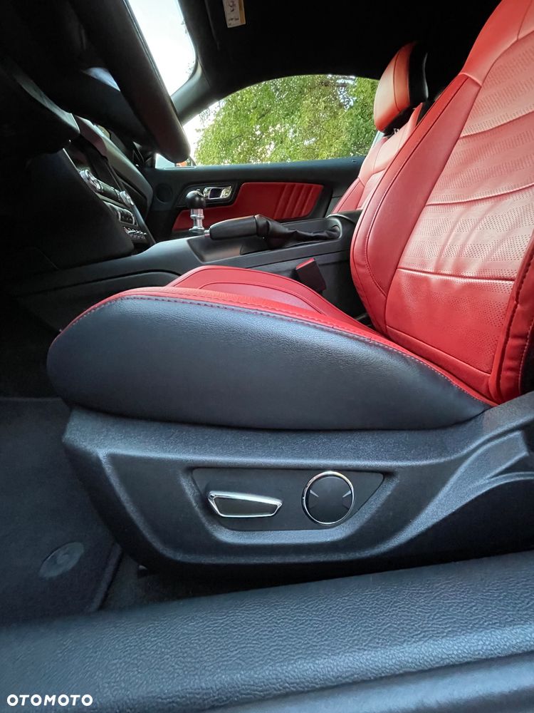 Ford Mustang 2.3 EcoBoost - 17