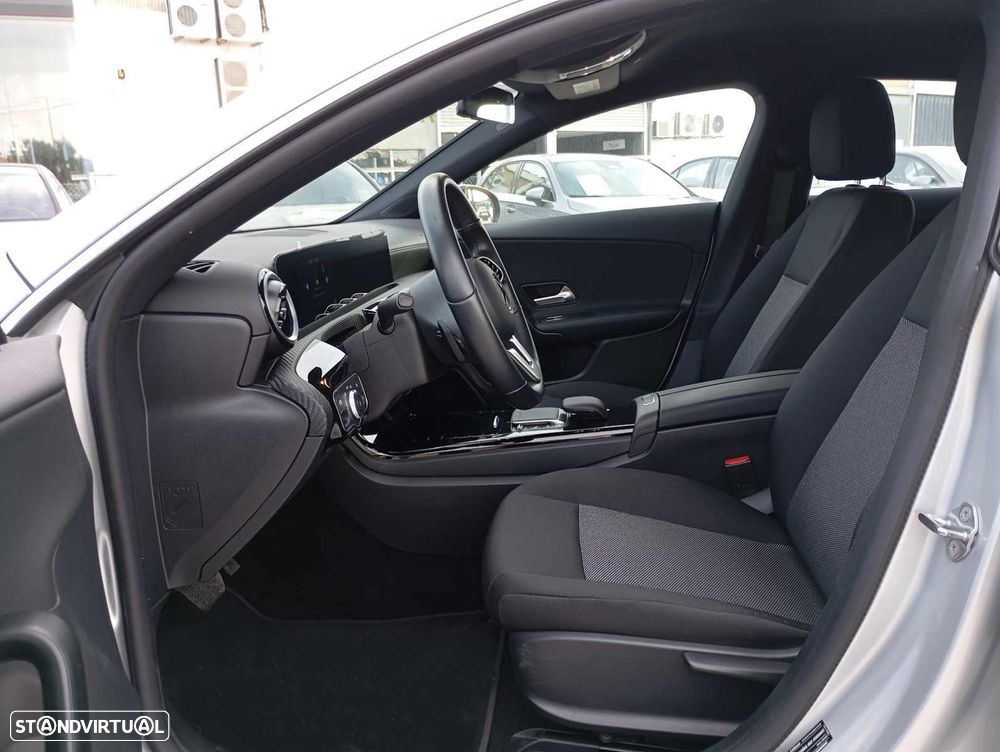 Mercedes-Benz CLA 180 d Shooting Brake Style Plus Aut. - 3