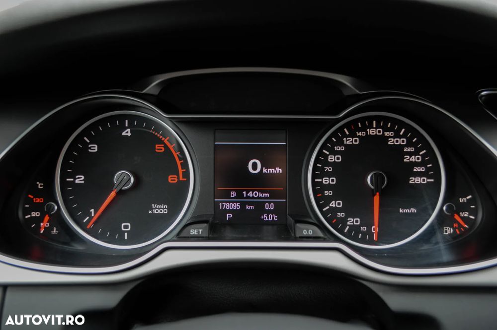 Audi A4 2.0 TDI DPF multitronic Attraction - 6