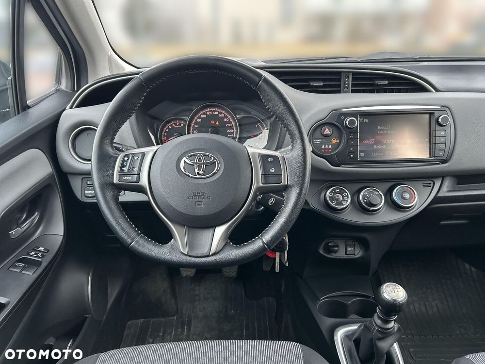 Toyota Yaris - 11