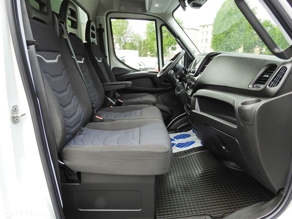 Iveco DAILY 35C14 KONTENER 8 PALET TEMPOMAT KLIMATYZACJA  BLIŹNIACZE KOŁA  140KM - 35
