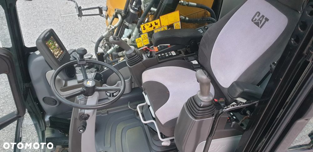 Caterpillar CAT 313D ROTOTILT ze szczypcami sprowadzony SUPER STAN!! - 11