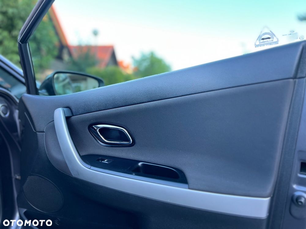 Kia Ceed 1.4 CVVT Dream Team Edition - 20